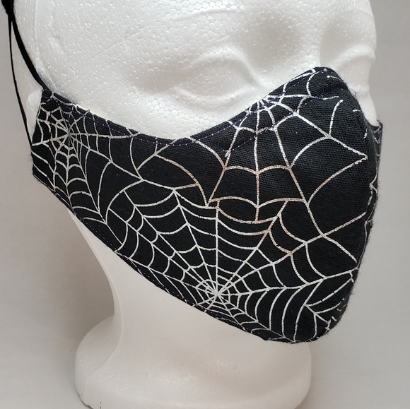NEW Hand-made Adult Lined Cotton Face Mask Print HALLOWEEN SPIDER WEB - Picture 1 of 4